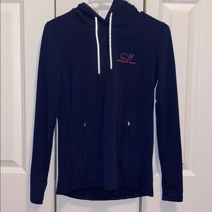 Vineyard Vines sweatshirt, never worn